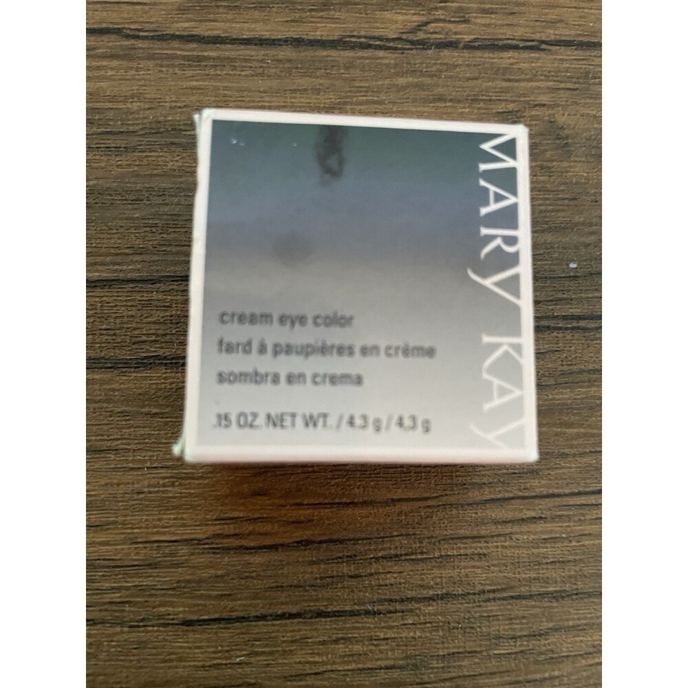 Mary Kay Cream Eye Color Beach Blonde. (025868) with box. Discontinued.